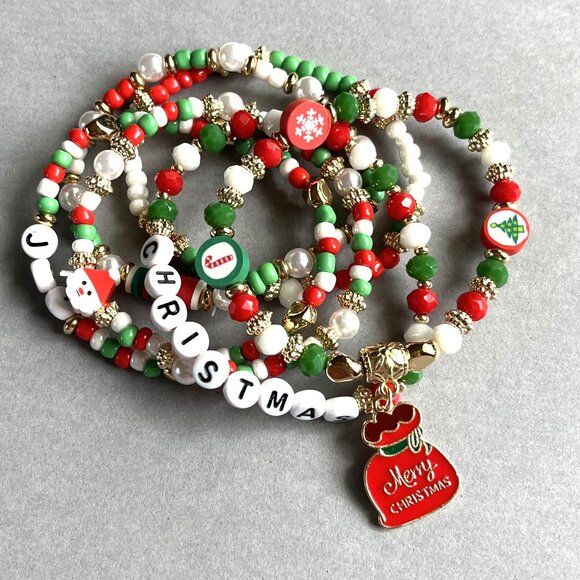 Set of SIX Fun Christmas Bracelets! Gift Sack NEW - Picture 1 of 4